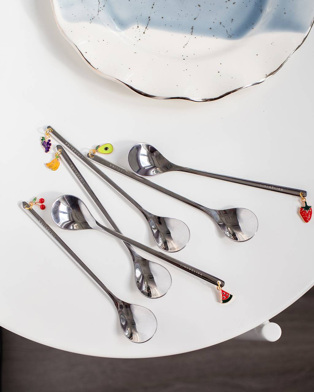 Ложка "Фрукты" серебряного цвета