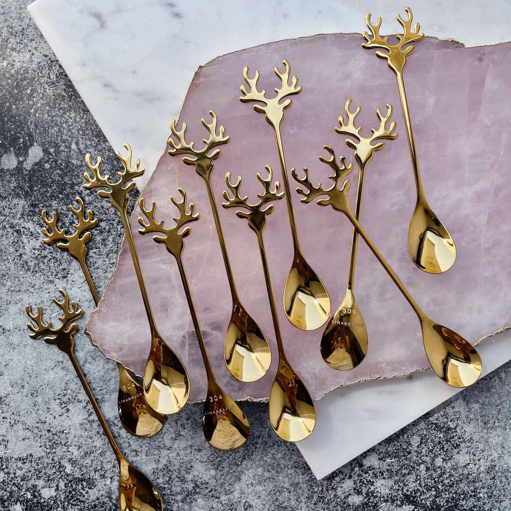 Ложка "Лось" золотого цвета