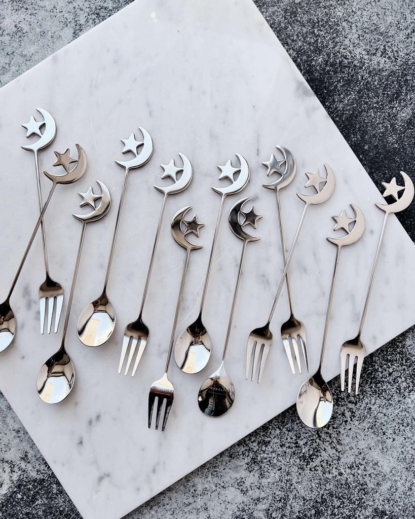 Ложка и вилка "Месяц и звезда" серебряного цвета
