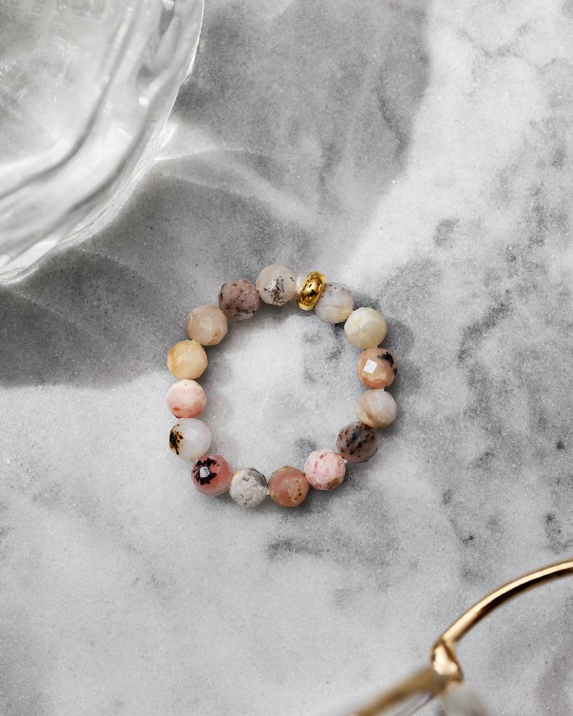 Кольцо из натуральных камней