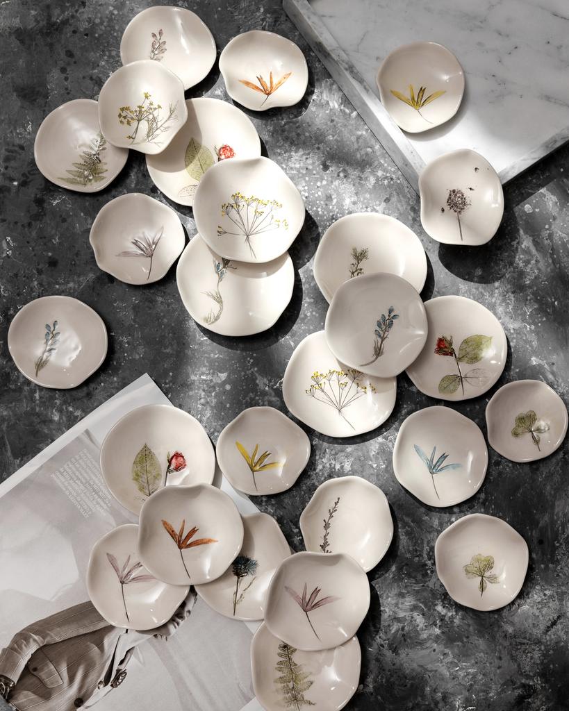 Блюдца "Ботаника" с отпечатком цветов