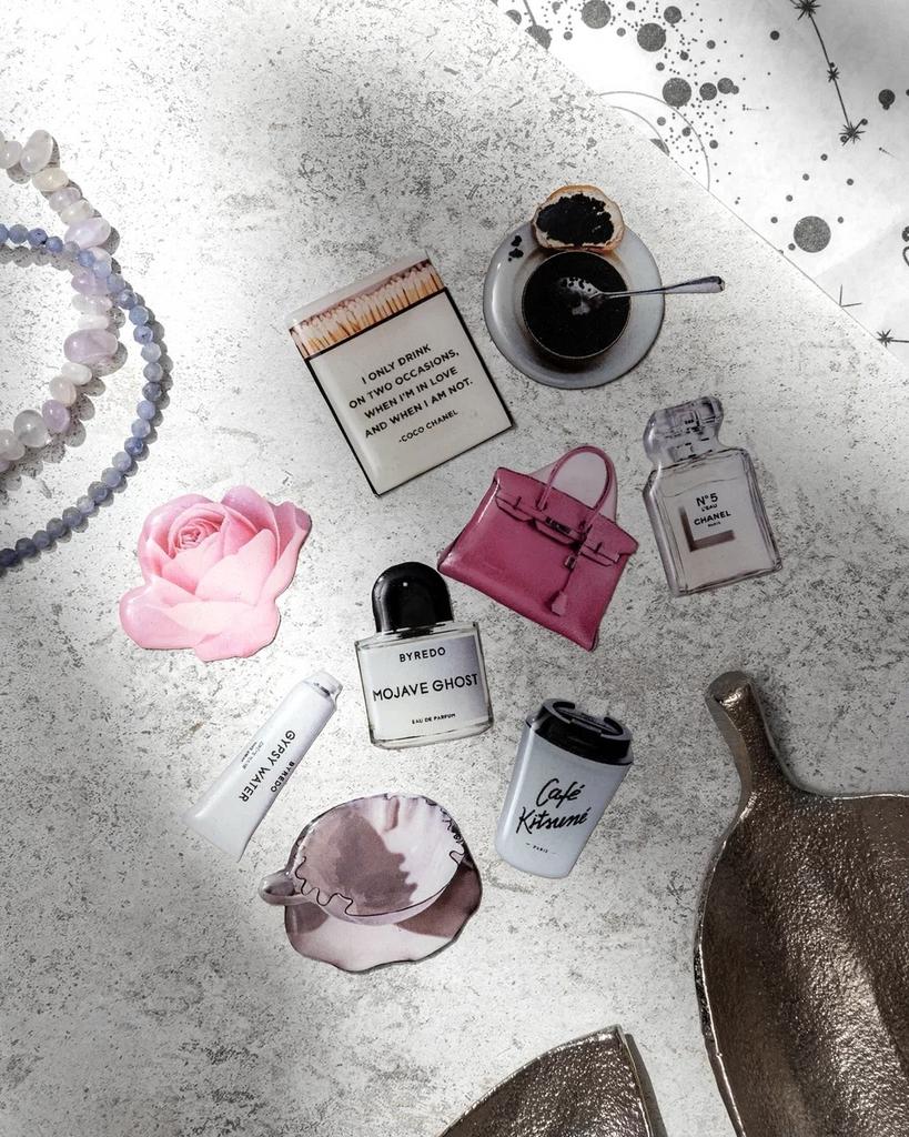 Наклейки объемные фигурные