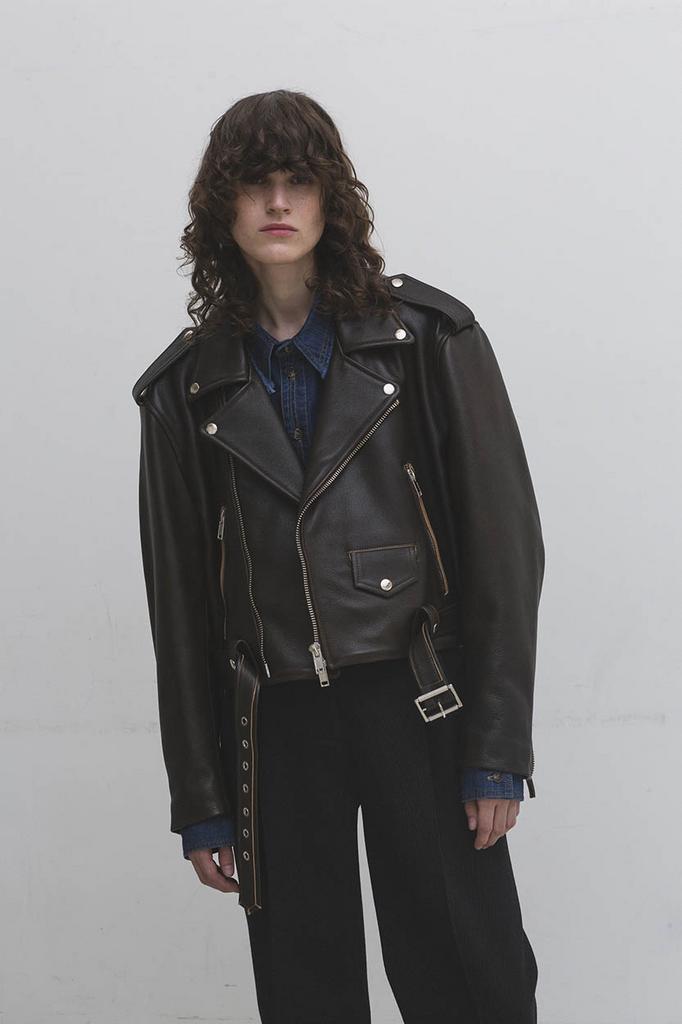 Косуха over из коричневой кожи с эффектом потёртости