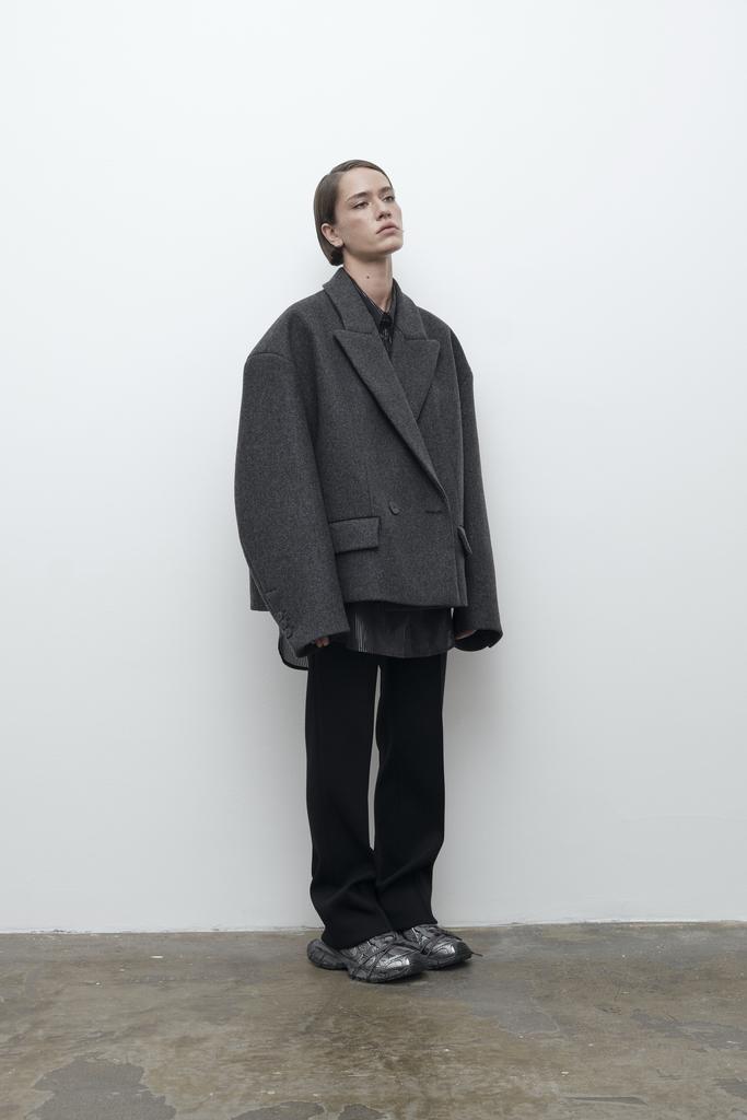 Пиджак-пальто большой двубортный серый