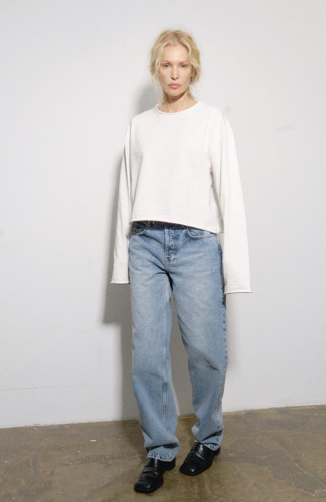 Лонгслив белый