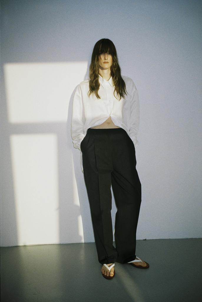 Брюки со складками синие