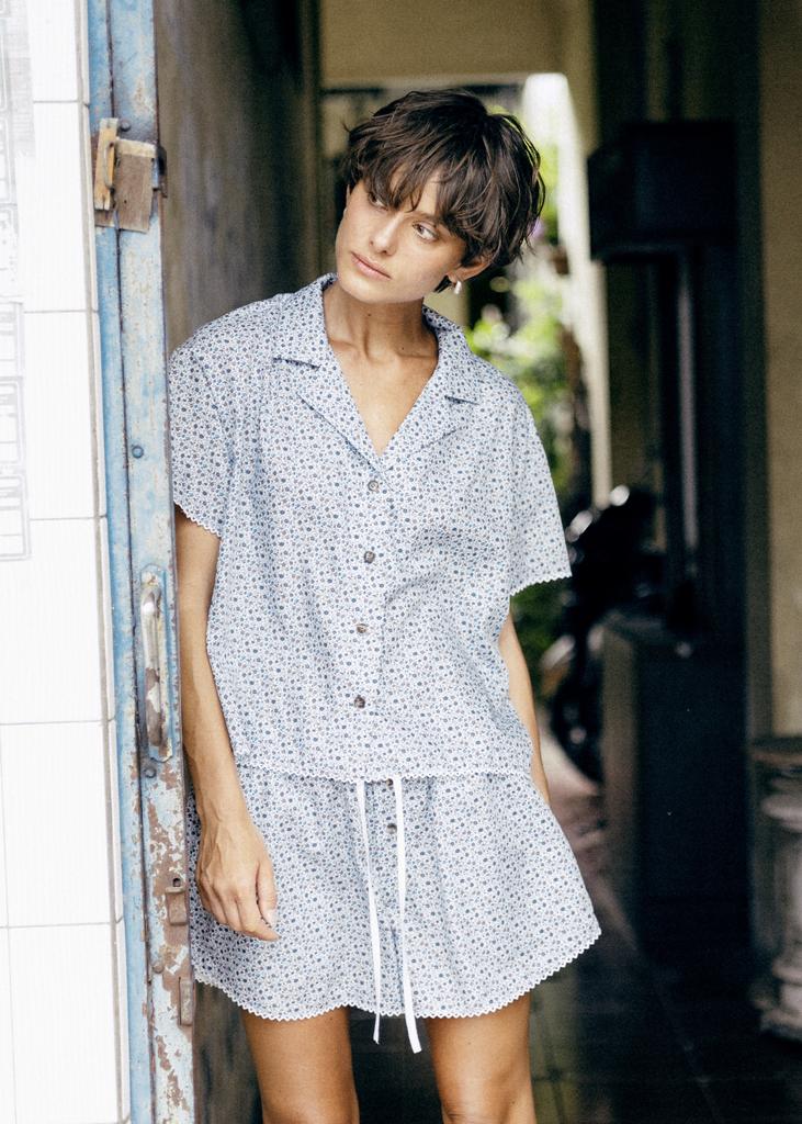 Рубашка с коротким рукавом в цветочек