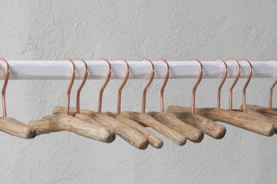 Вешалка для вещей