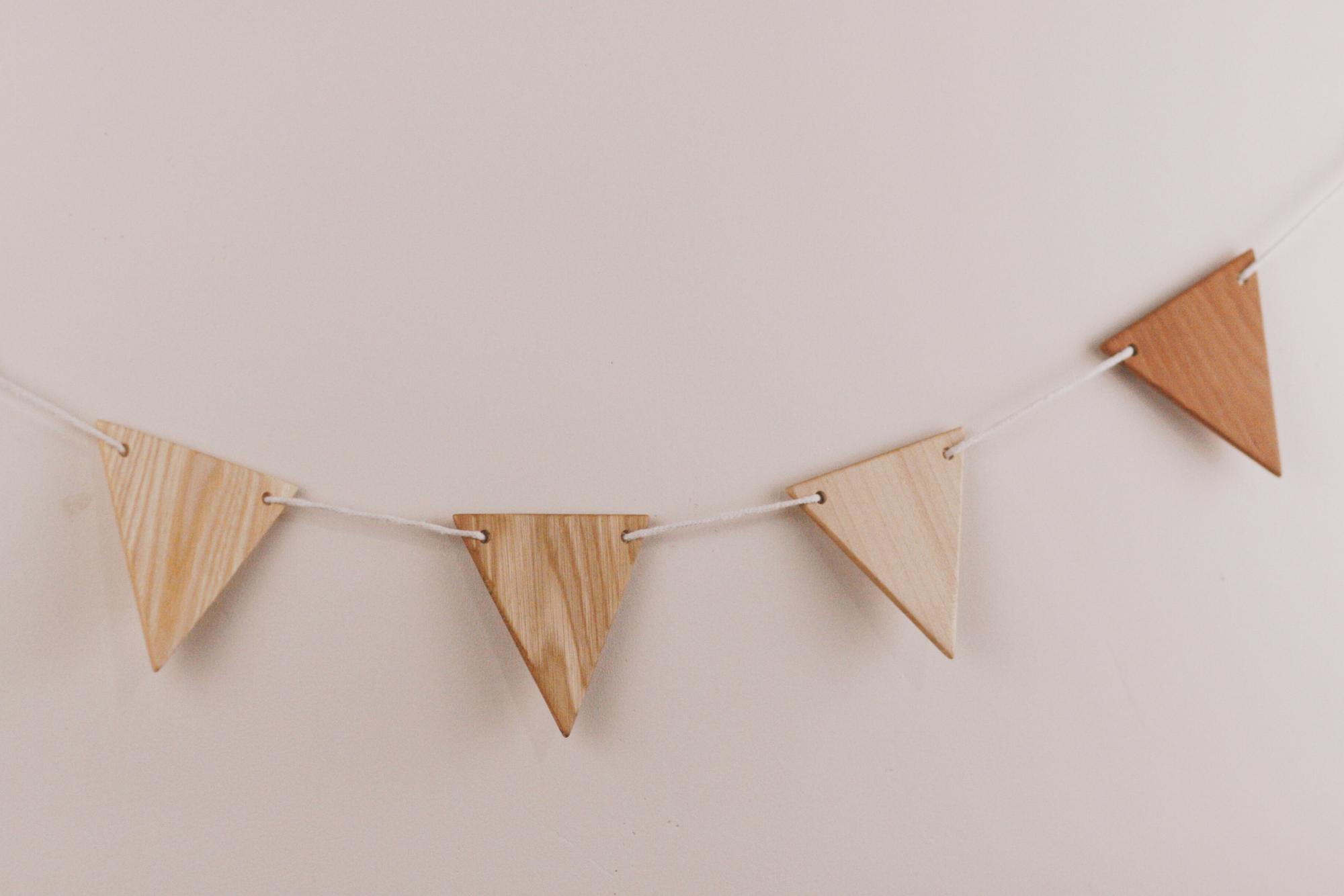 Гирлянда "Треугольники"