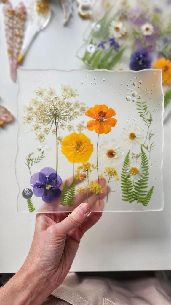 Светильник с сухоцветами