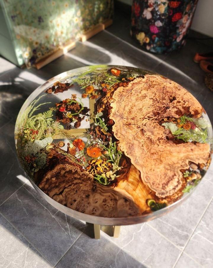 Стол дизайнерский "Русский лес"