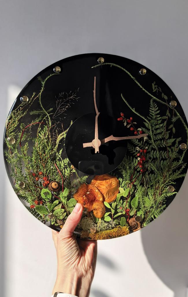 Часы 30 см "Русский лес"