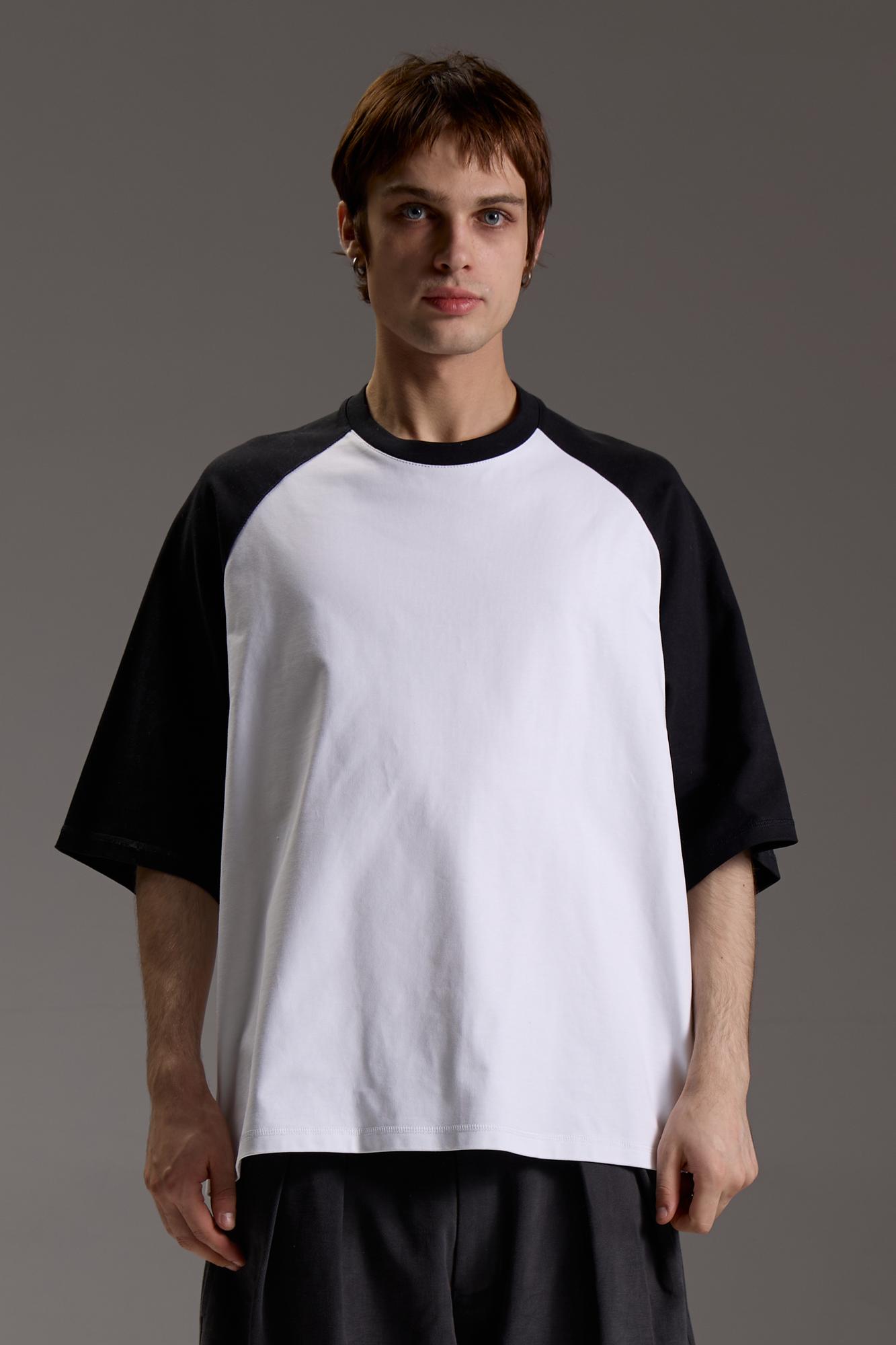 Футболка реглан