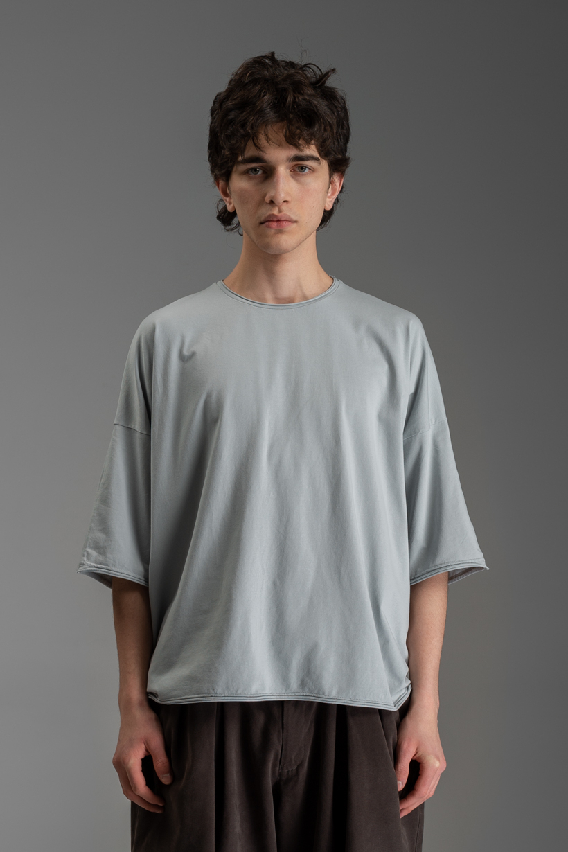 Футболка со швом на спине