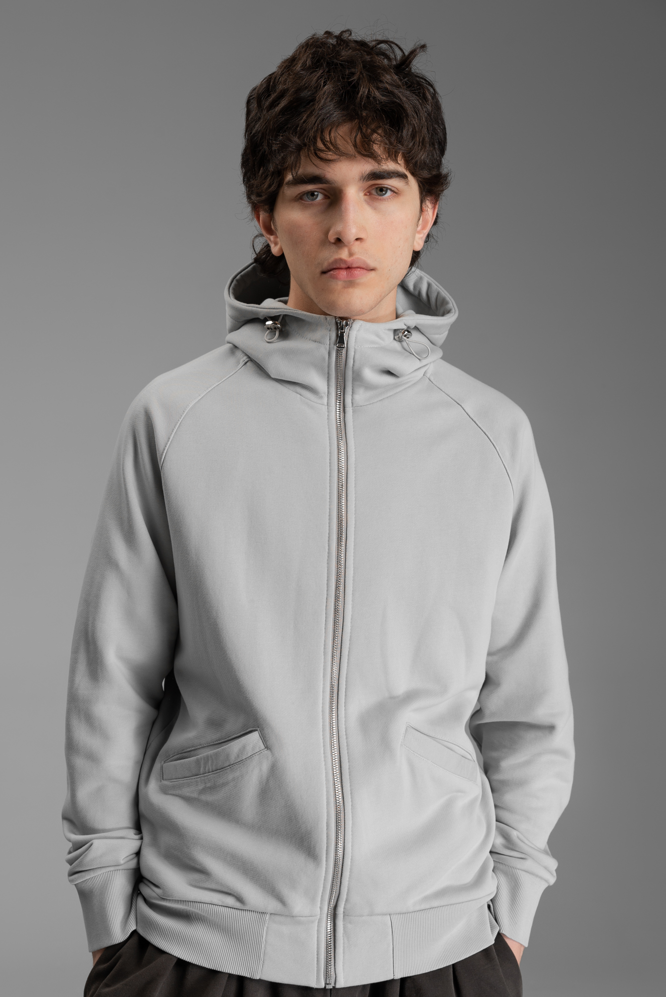 Толстовка на молнии