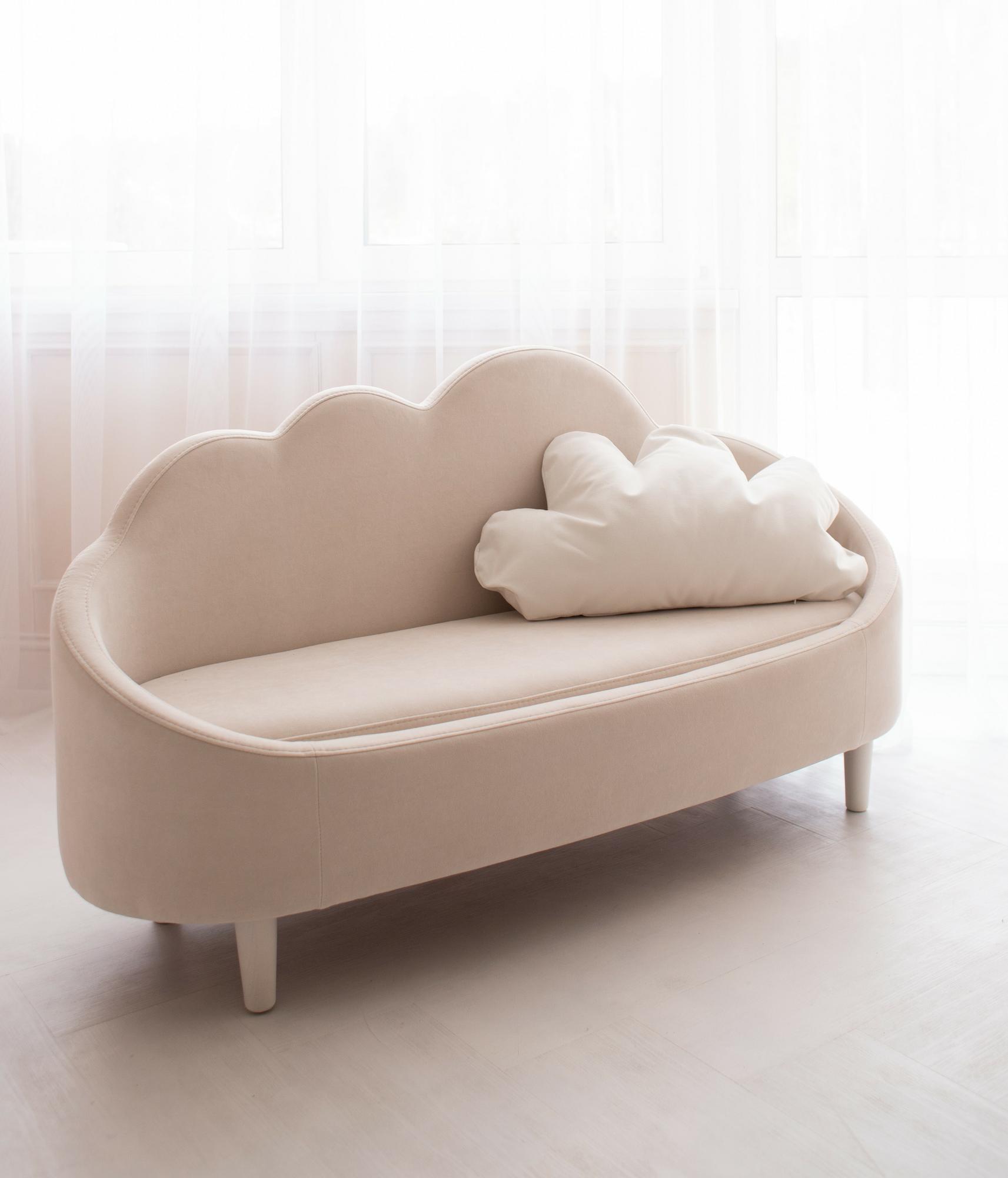 Диван интерьерный детский ОБЛАЧКО молочный