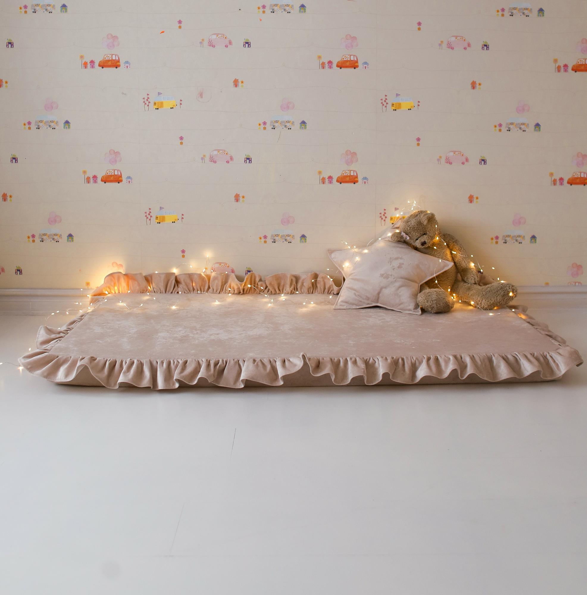 Матрас-мат  игровой с рюшей
