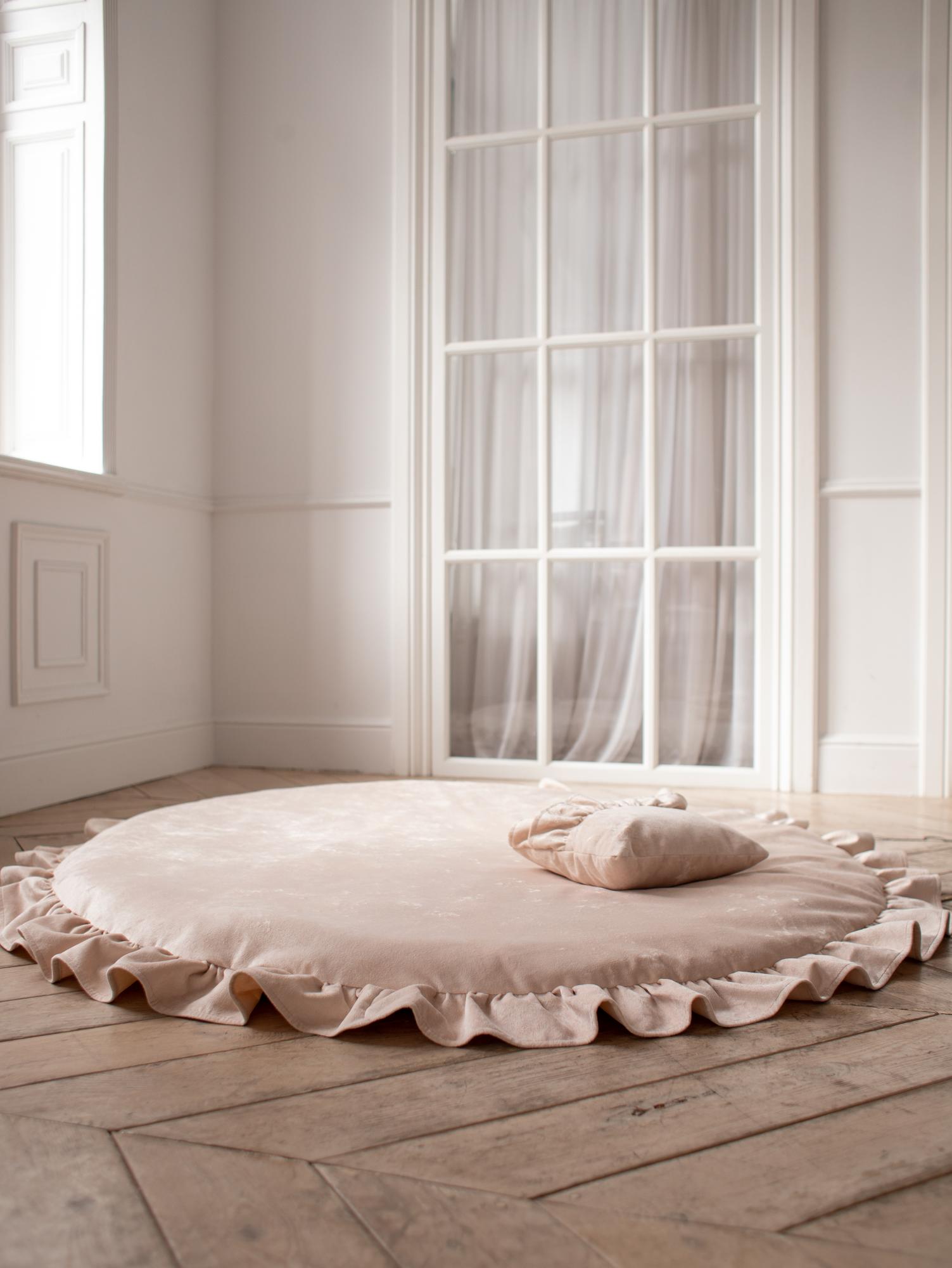 Пуф ковер круглый с рюшей