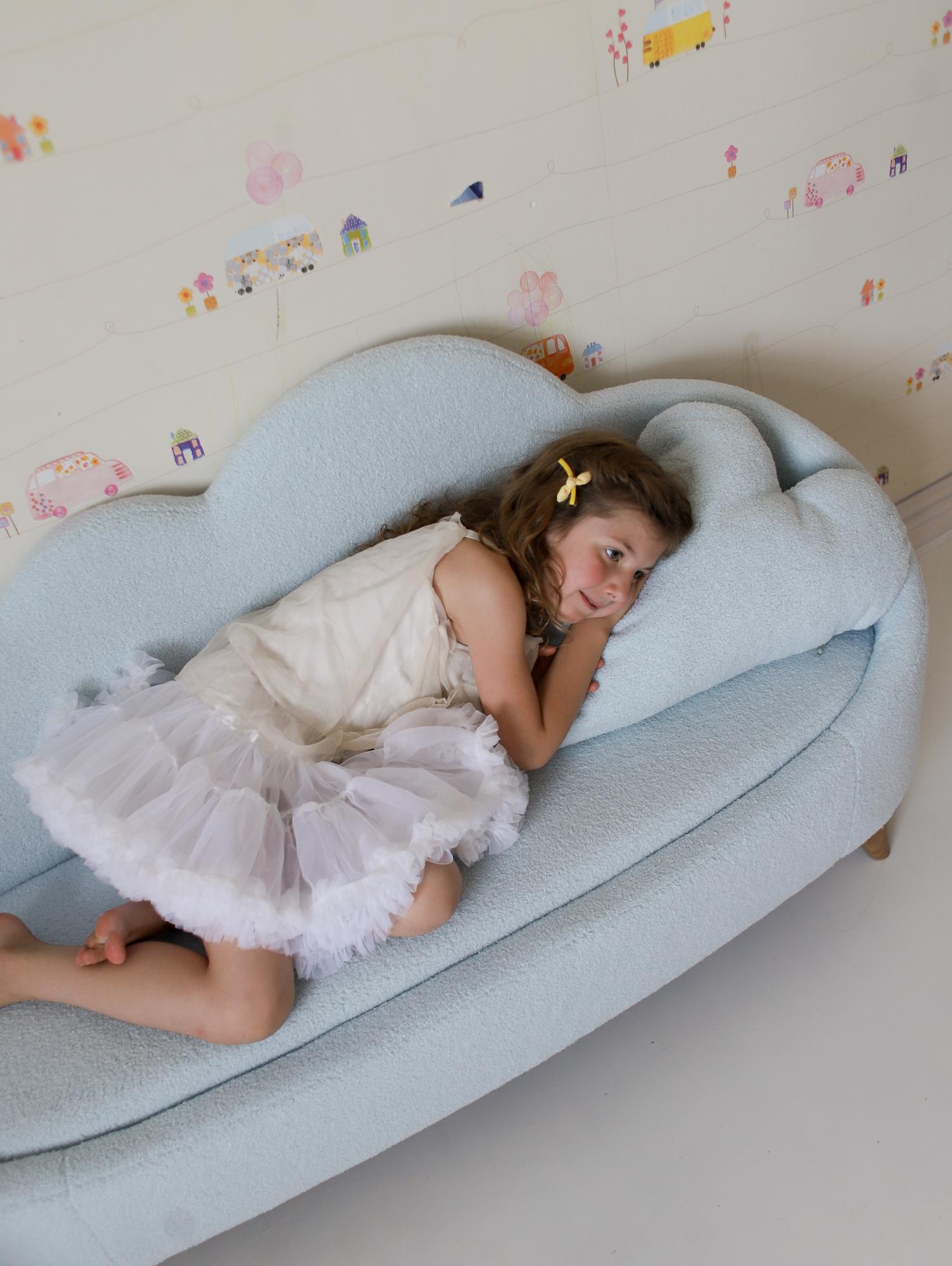 Диван интерьерный детский ОБЛАЧКО мех букле