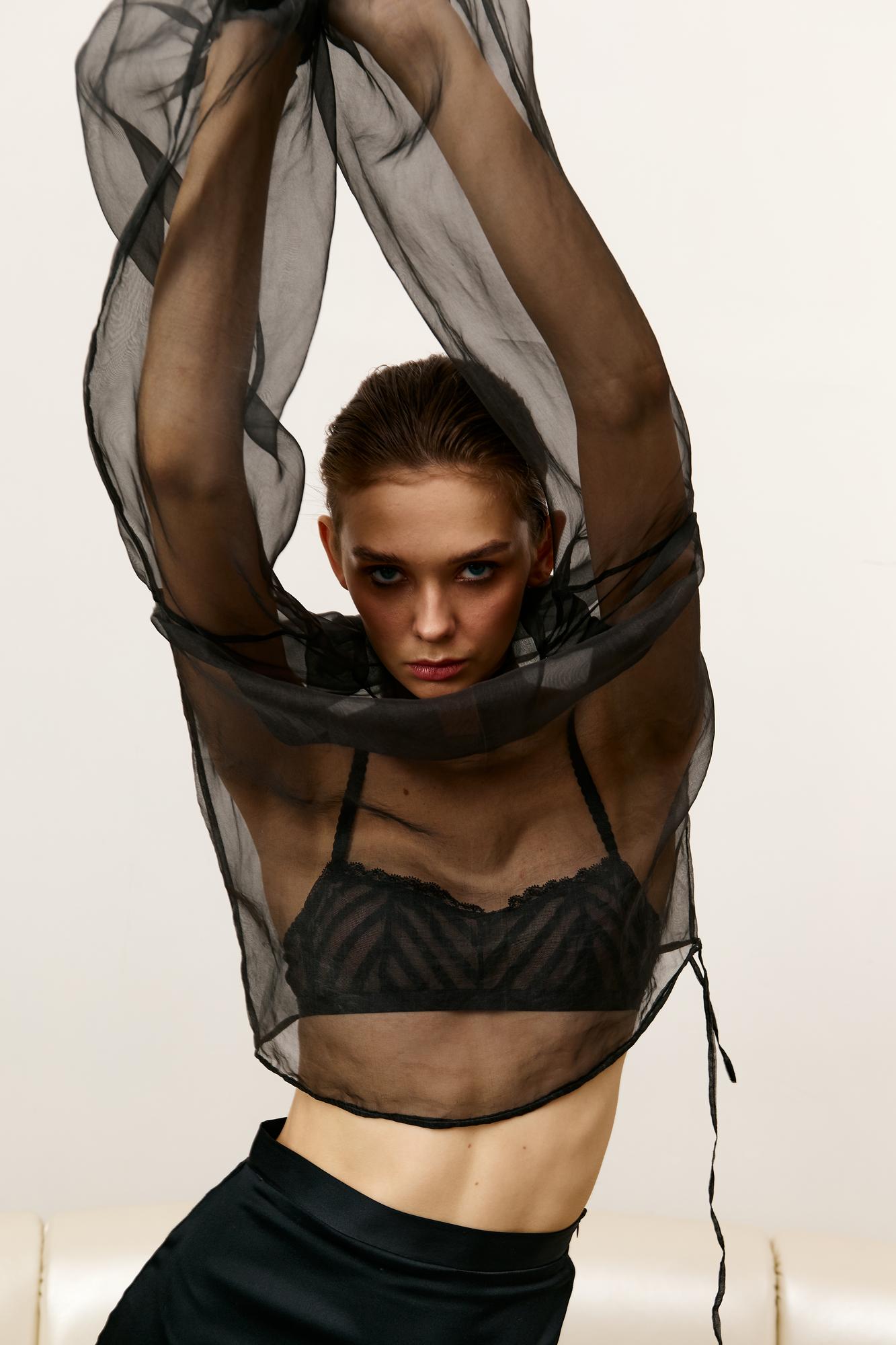 Блуза Lia Evening из шёлковой органзы