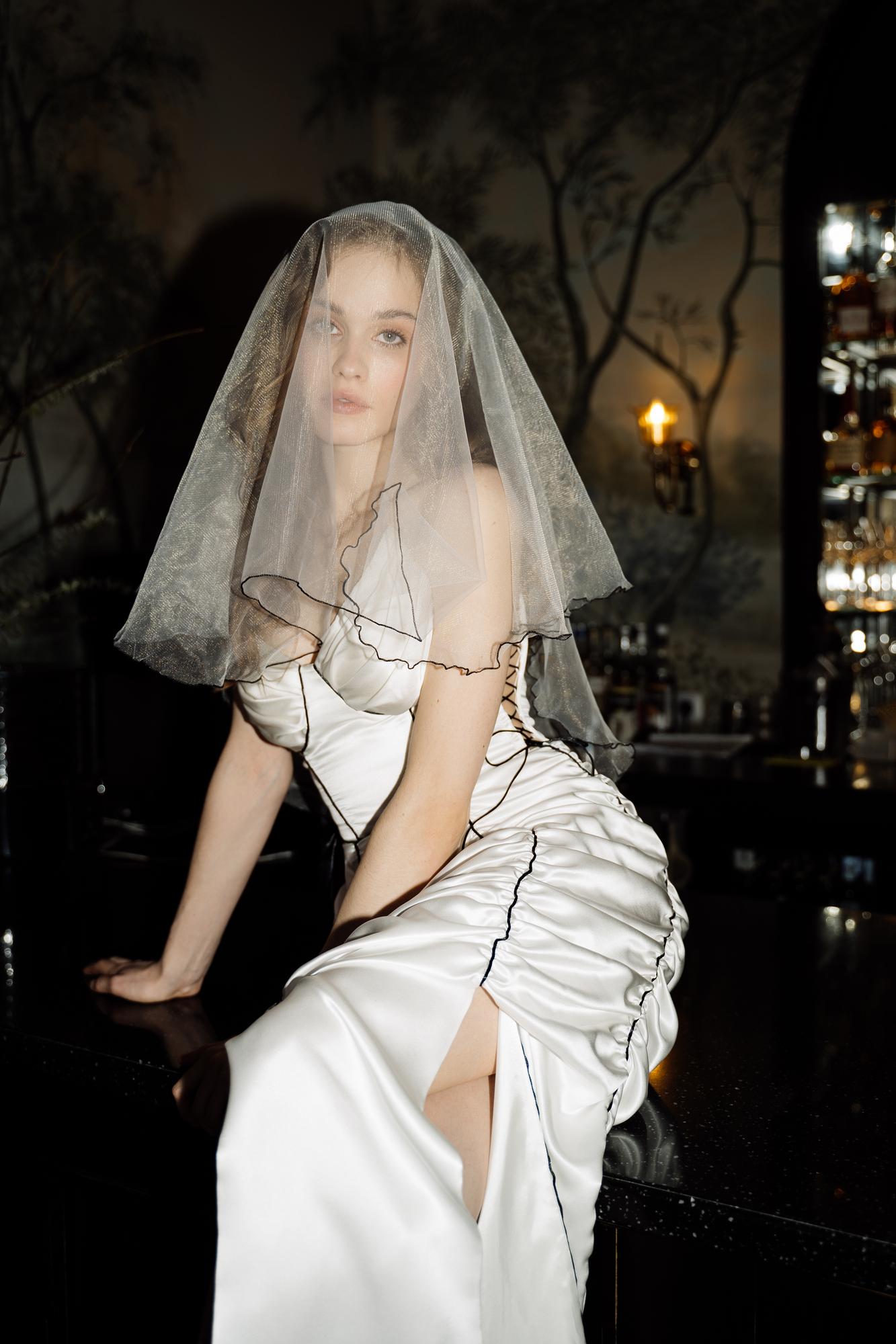 Фата короткая перекидная