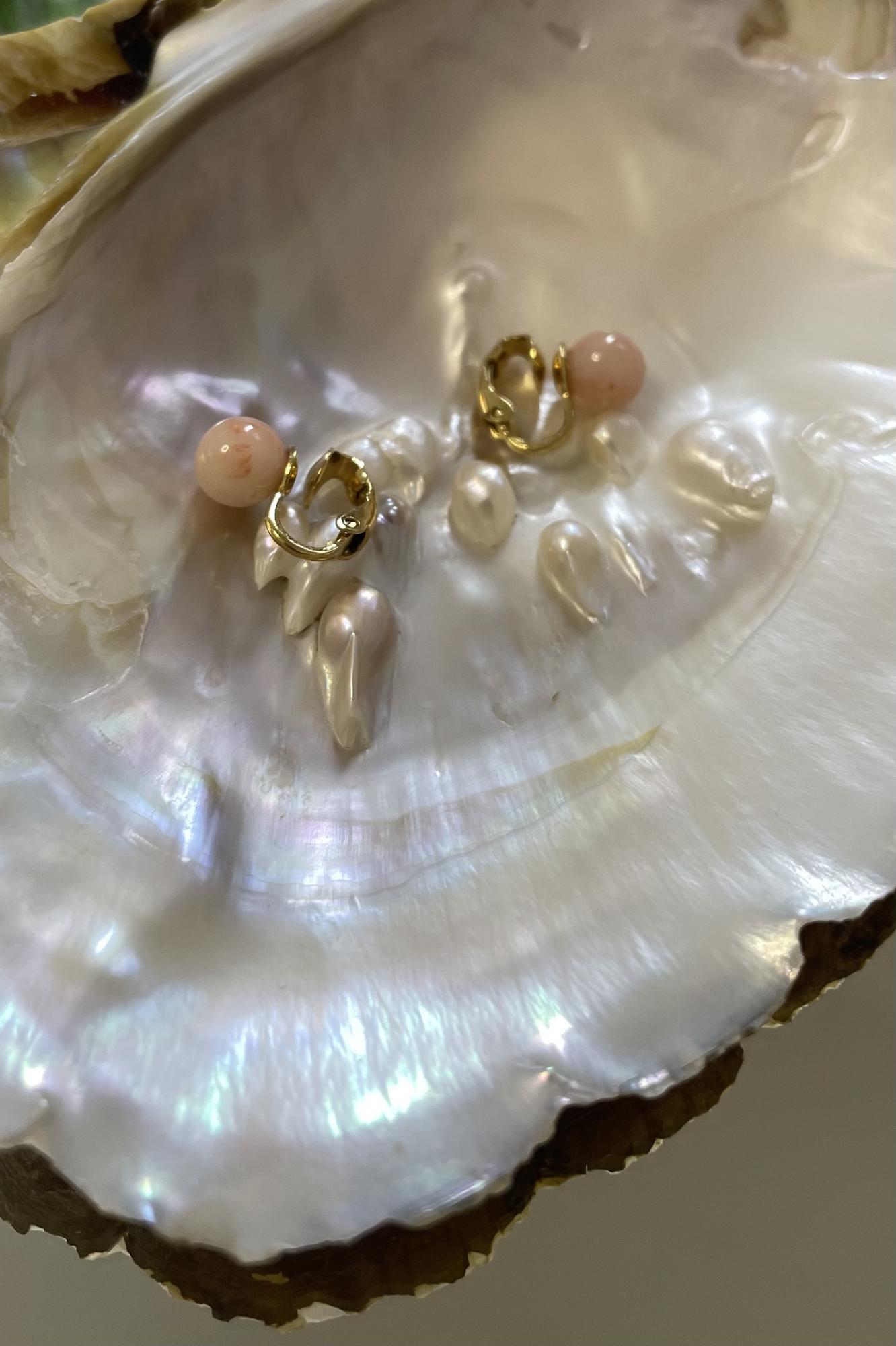 Винтажные клипсы Trifari