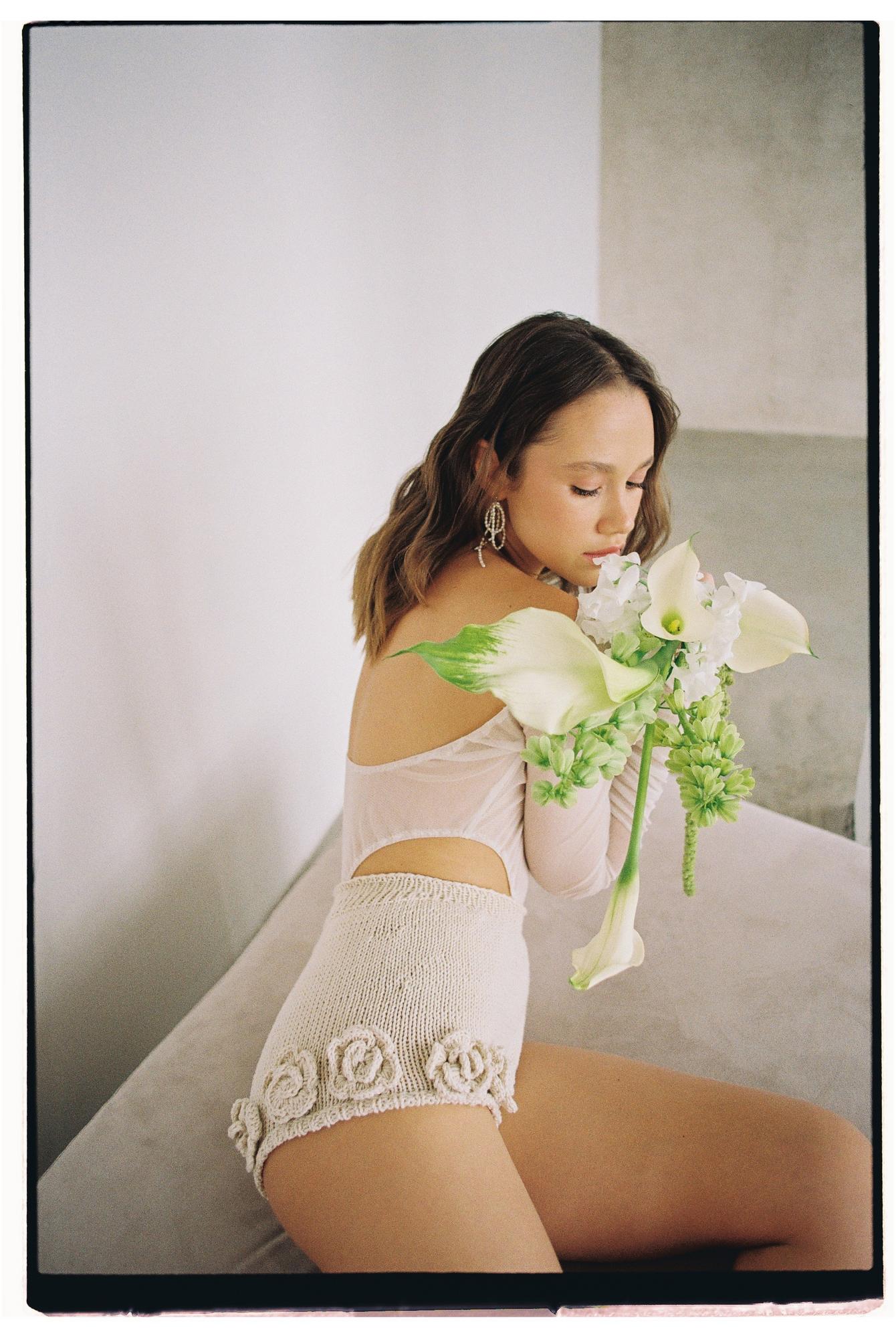 Вязаные трусы Candy с розами