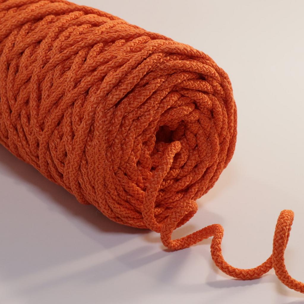 Полиэфирный шнур для вязания 5 мм Морковный
