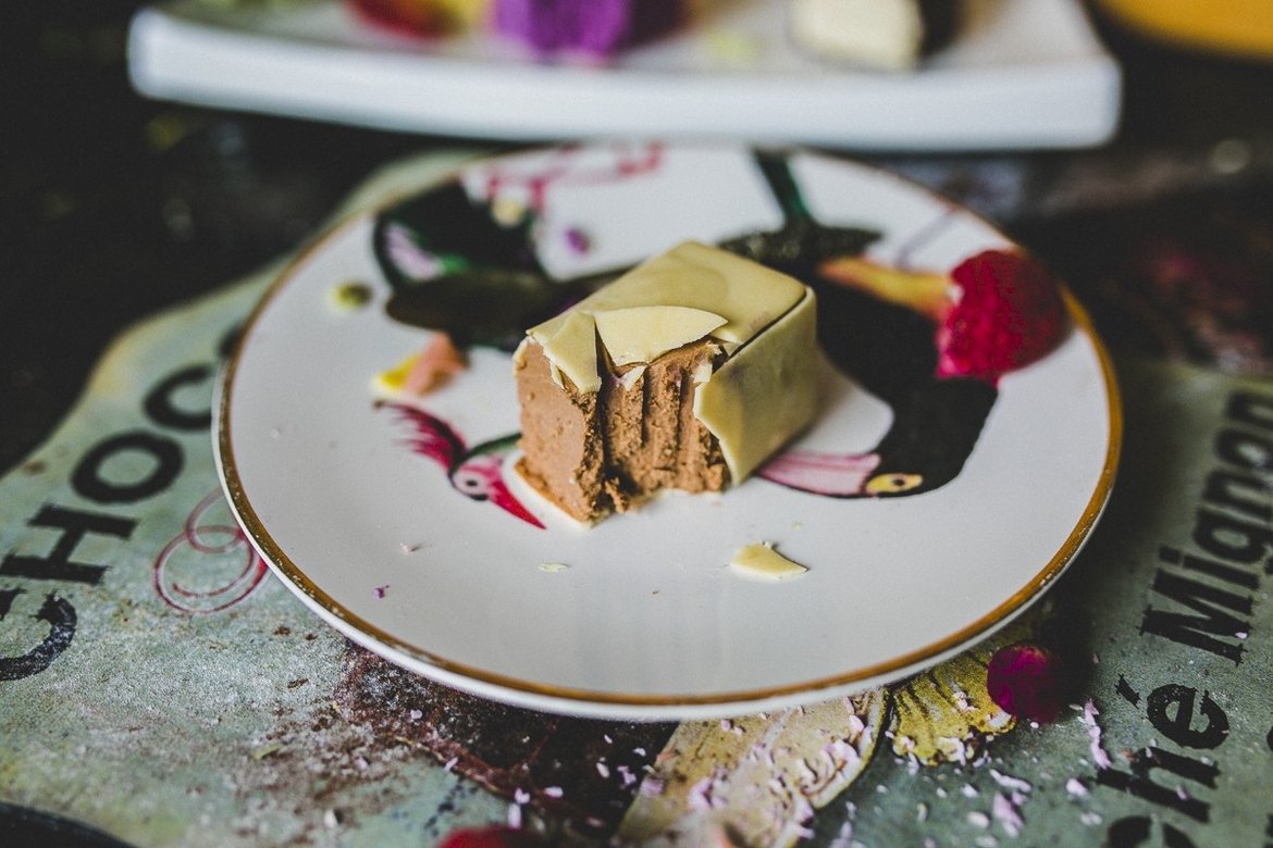 Сырок «Шоколадный» в белом шоколаде