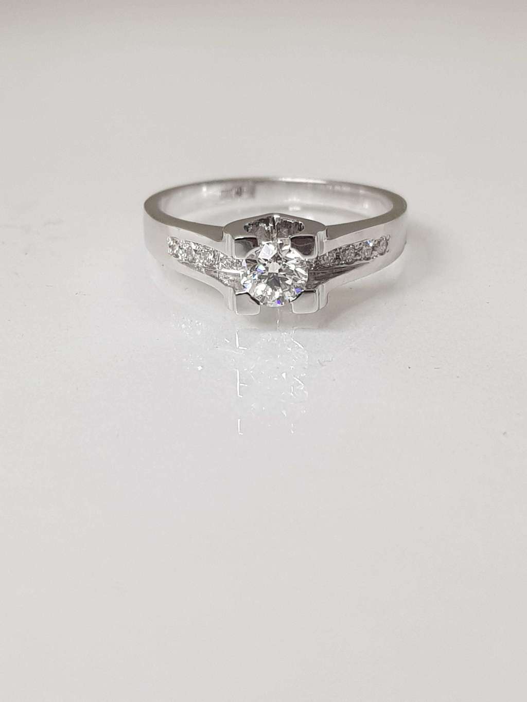 ПОМОЛВОЧНОЕ КОЛЬЦО  MILORD MK210007