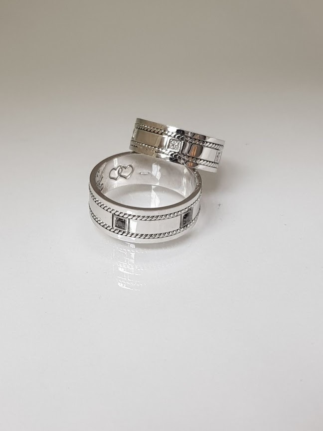 ОБРУЧАЛЬНЫЕ КОЛЬЦА   MILORD   N740980