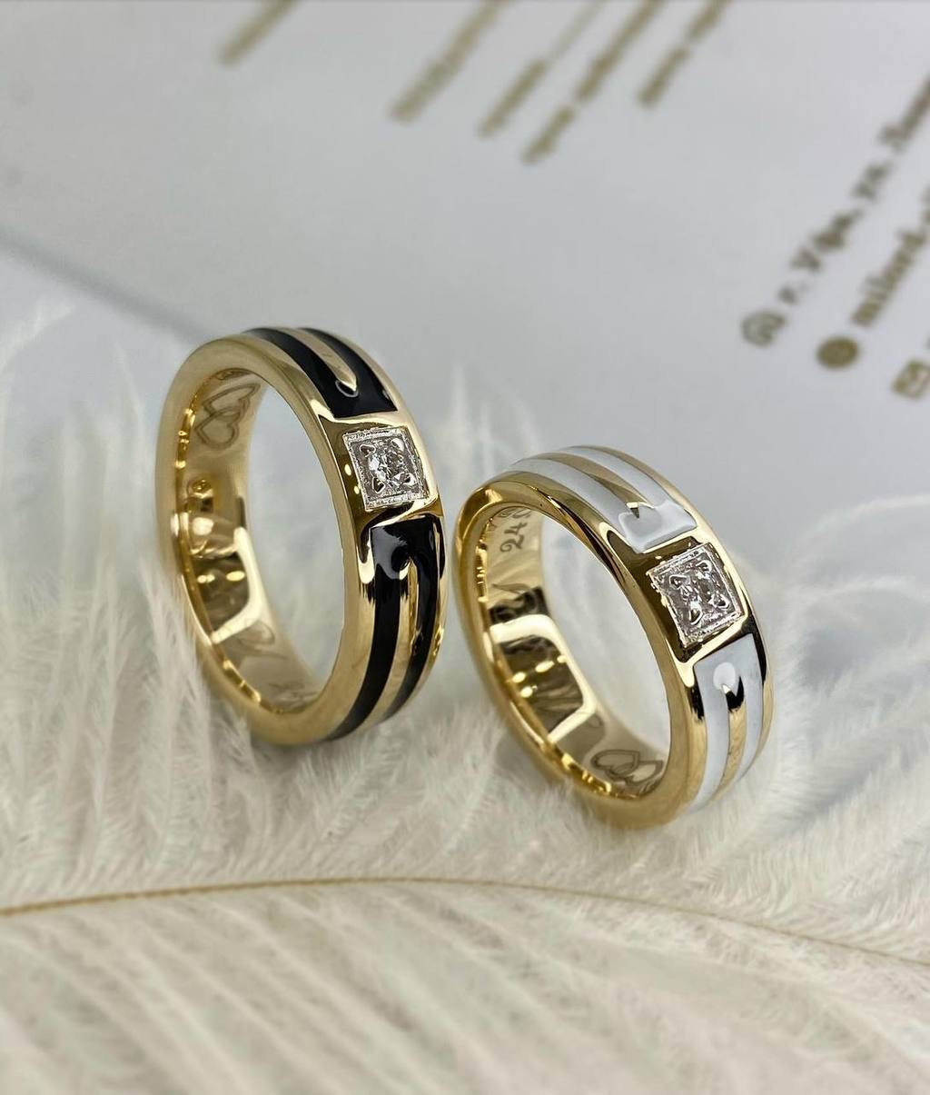 ОБРУЧАЛЬНЫЕ КОЛЬЦА A215880