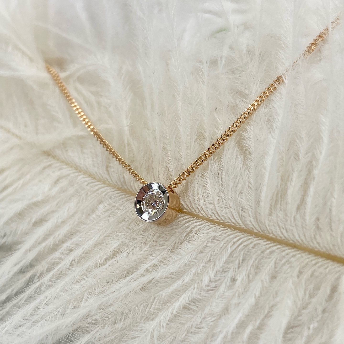 КОЛЬЕ МК2200112