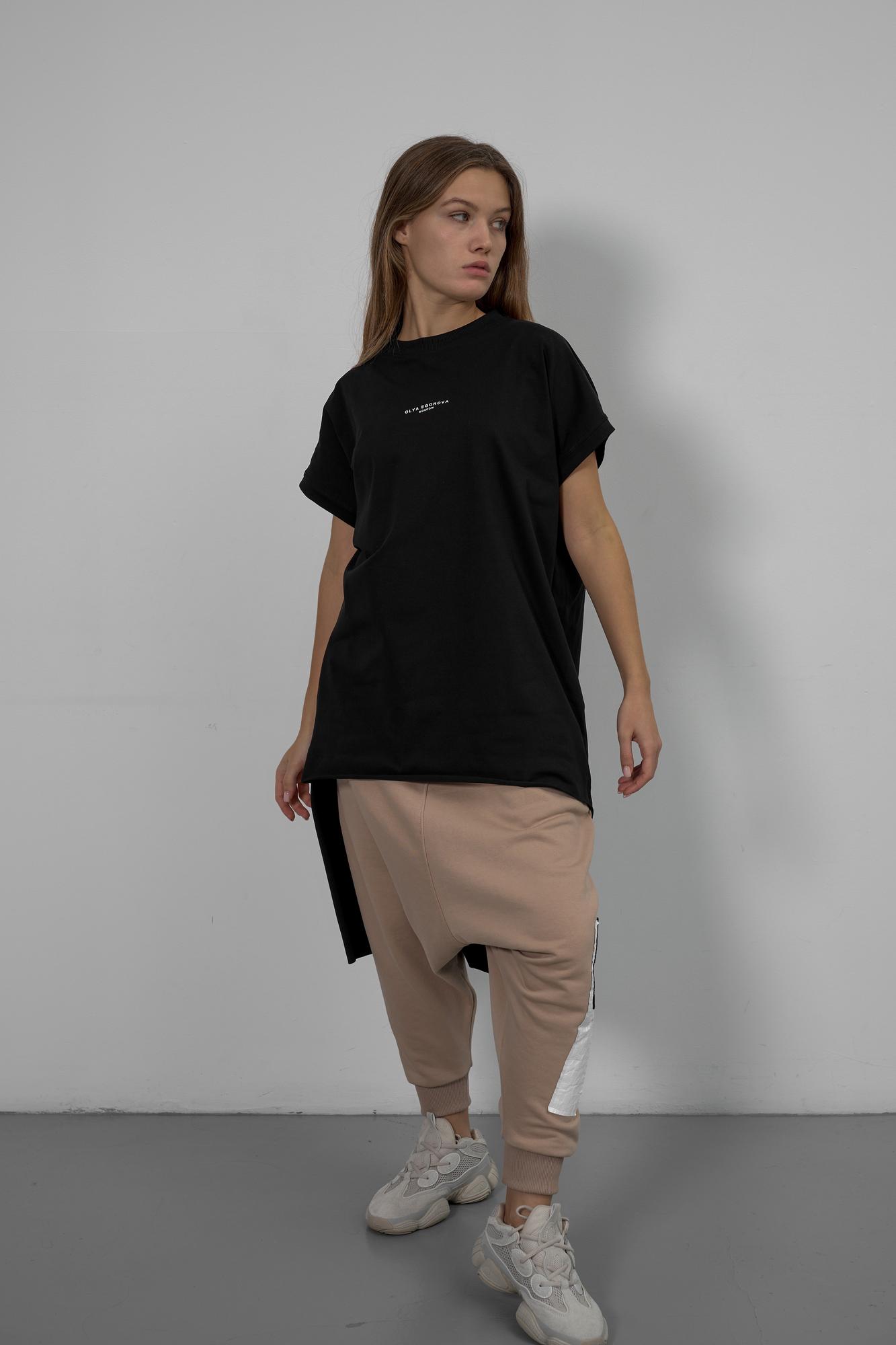 Футболка с удлиненной спиной