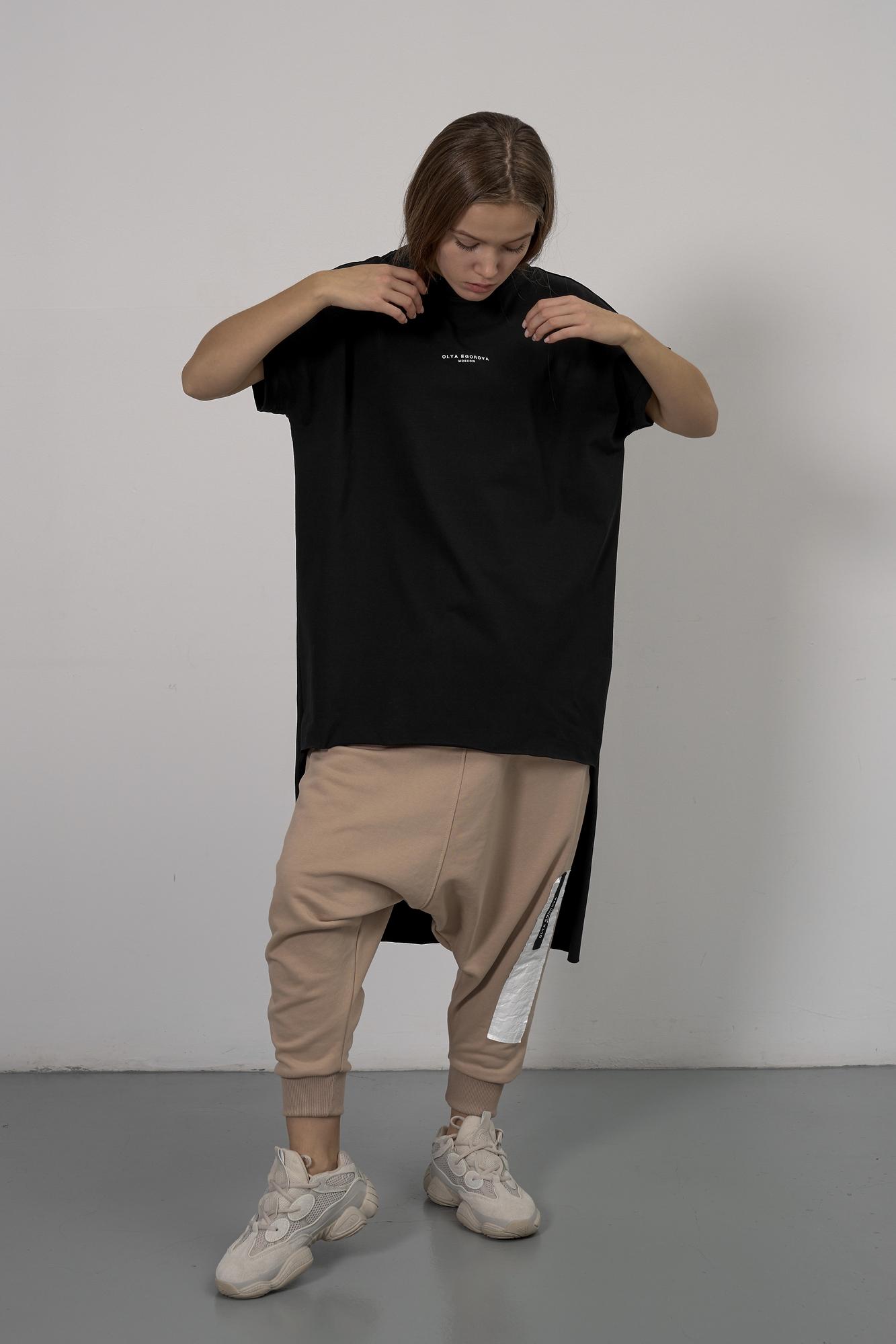 Футболка с удлиненной спиной