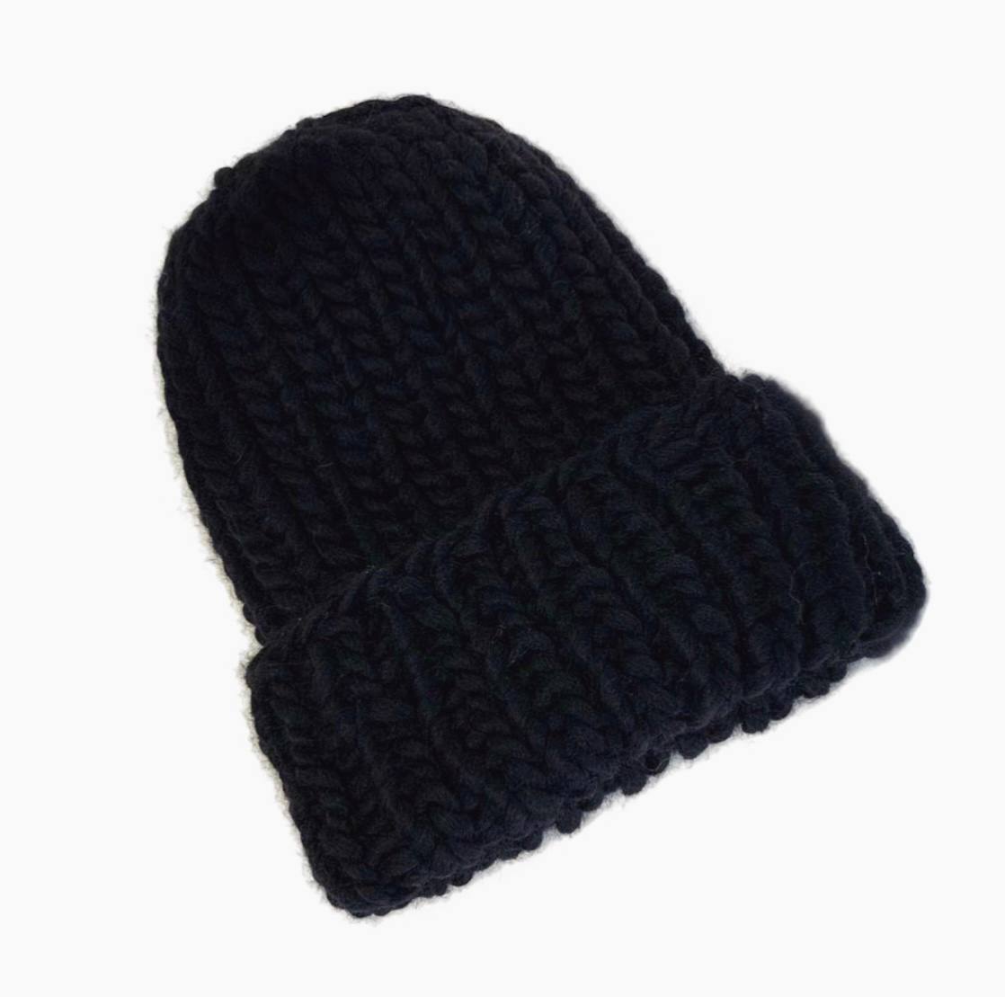 Шапка из перуанской шерсти/черная