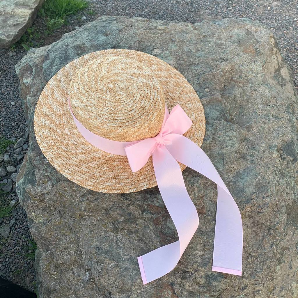 Канотье из соломы с полями 8 см и спадающей лентой в нежно-розовом цвете