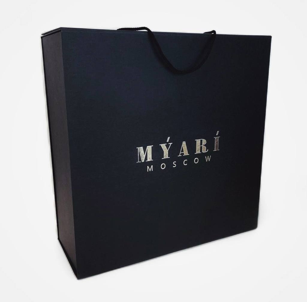 Шляпная коробка квадратная 40*40*15 см