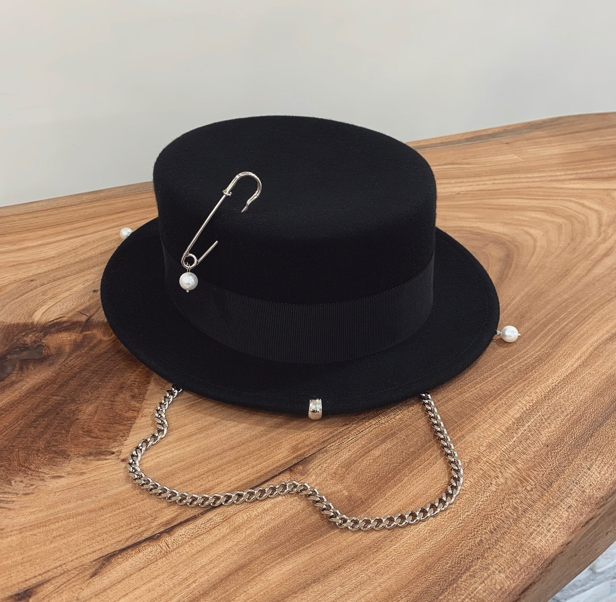 Шляпа канотье из шерсти с декором поля 4,5 см/черный