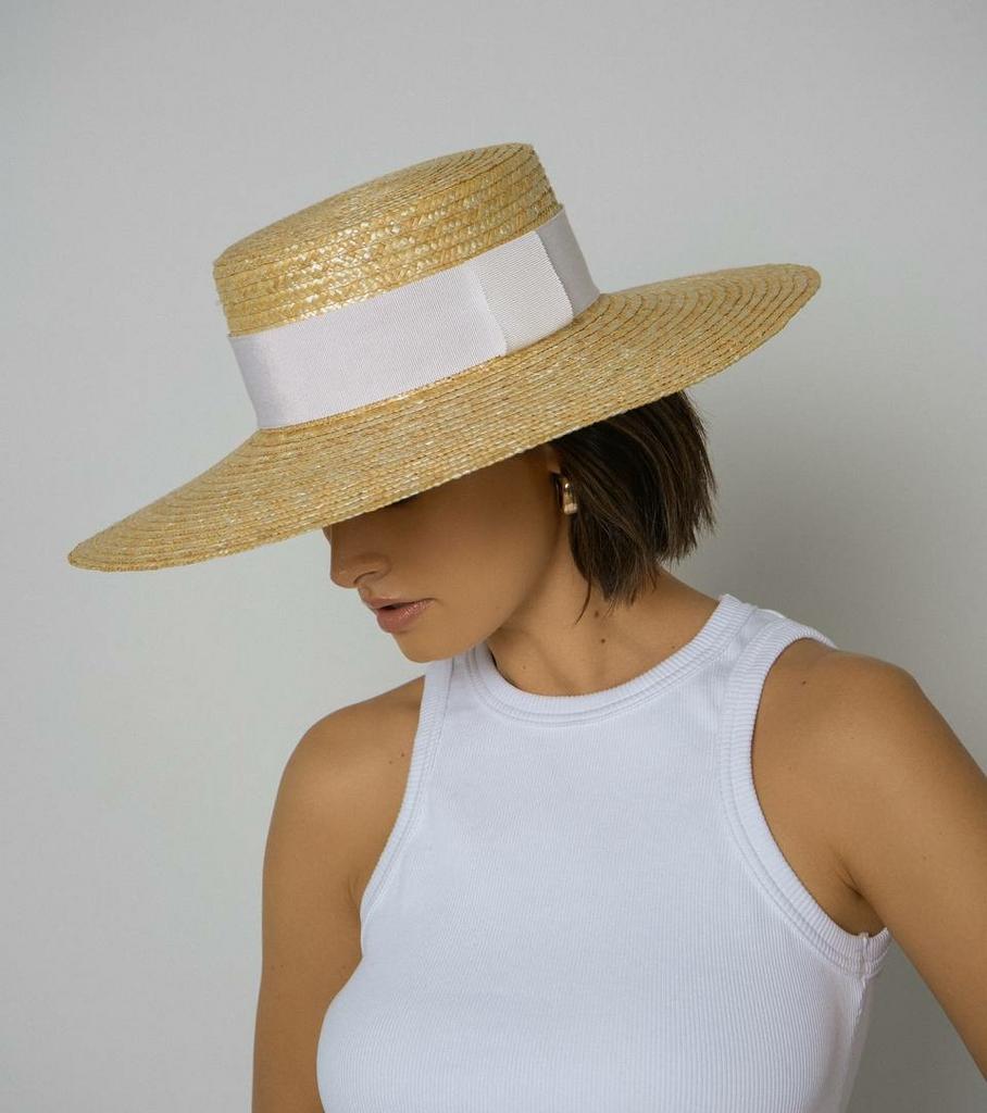 Шляпа канотье соломенное с полями 10 см и белой лентой по тулье