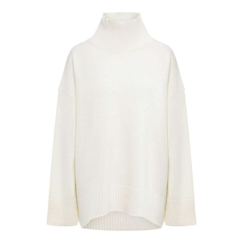 Свитер с высоким горлом и свободной посадкой/белый
