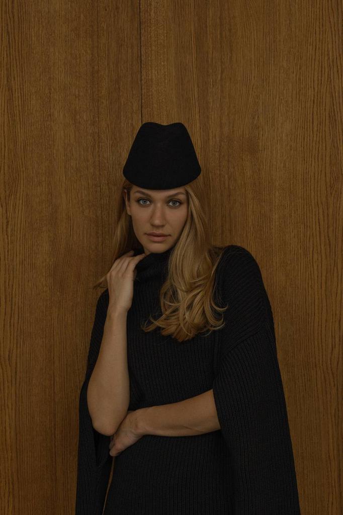 Пилотка из шерсти/черная