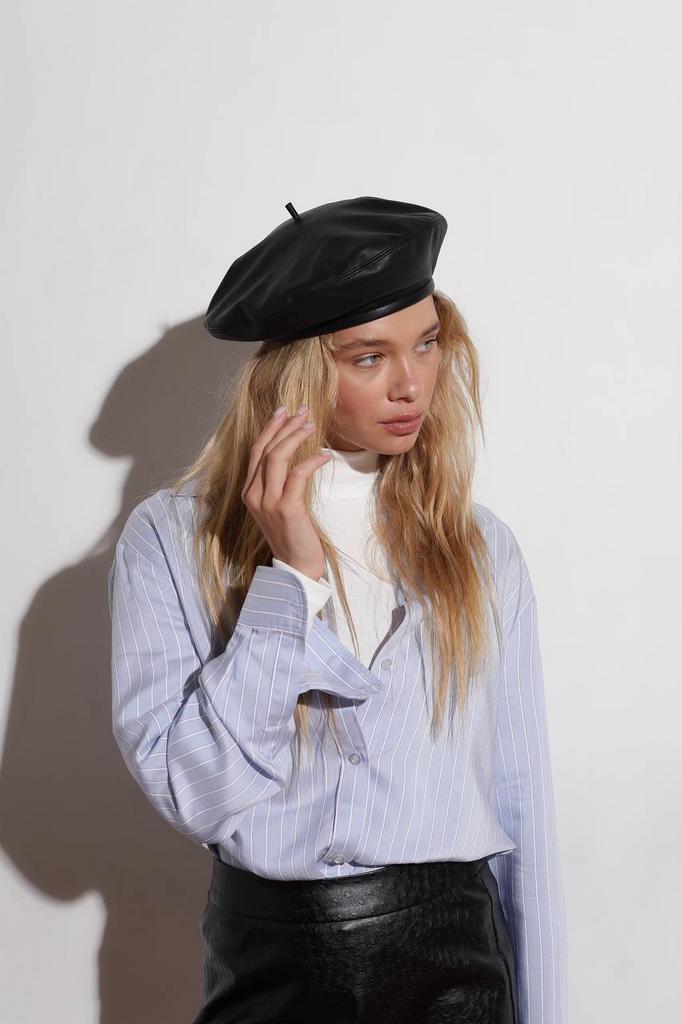 Берет из итальянской кожи, утеплённый/черный