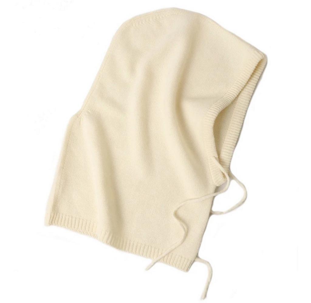 Капор из шерсти ягненка и кашемира/молочный