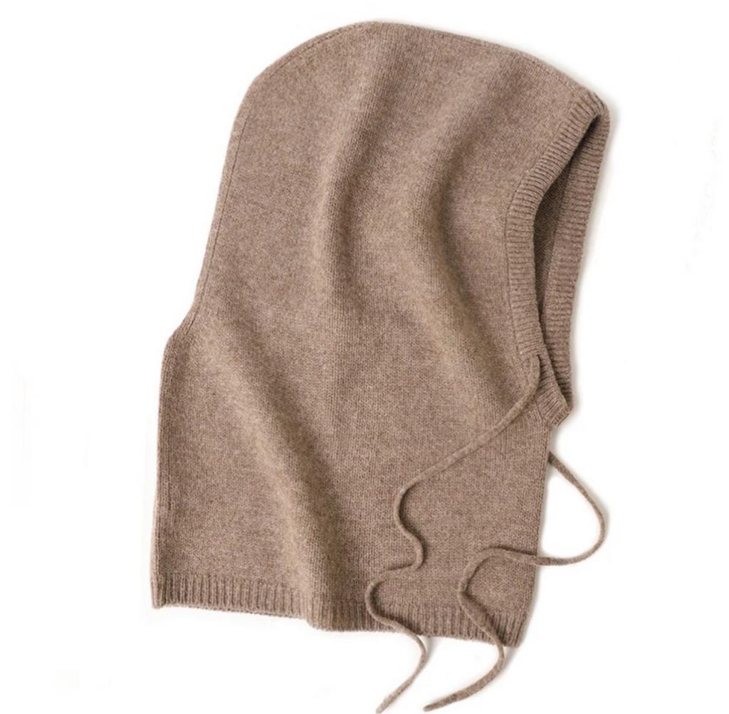 Капор из шерсти ягненка и кашемира/латте меланж