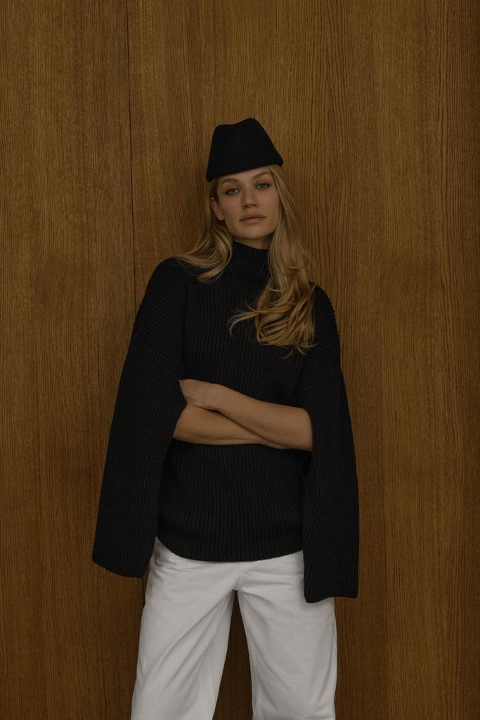 Хлопковый свитер-кафтан оверсайз силуэта/черный