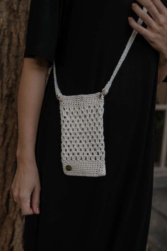 Мини-сумка из рафии/белый