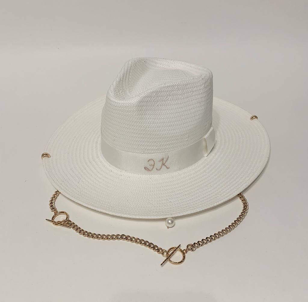Шляпа федора FF03 широкополая с прямыми полями из лозы с персонализацией и декором/белая