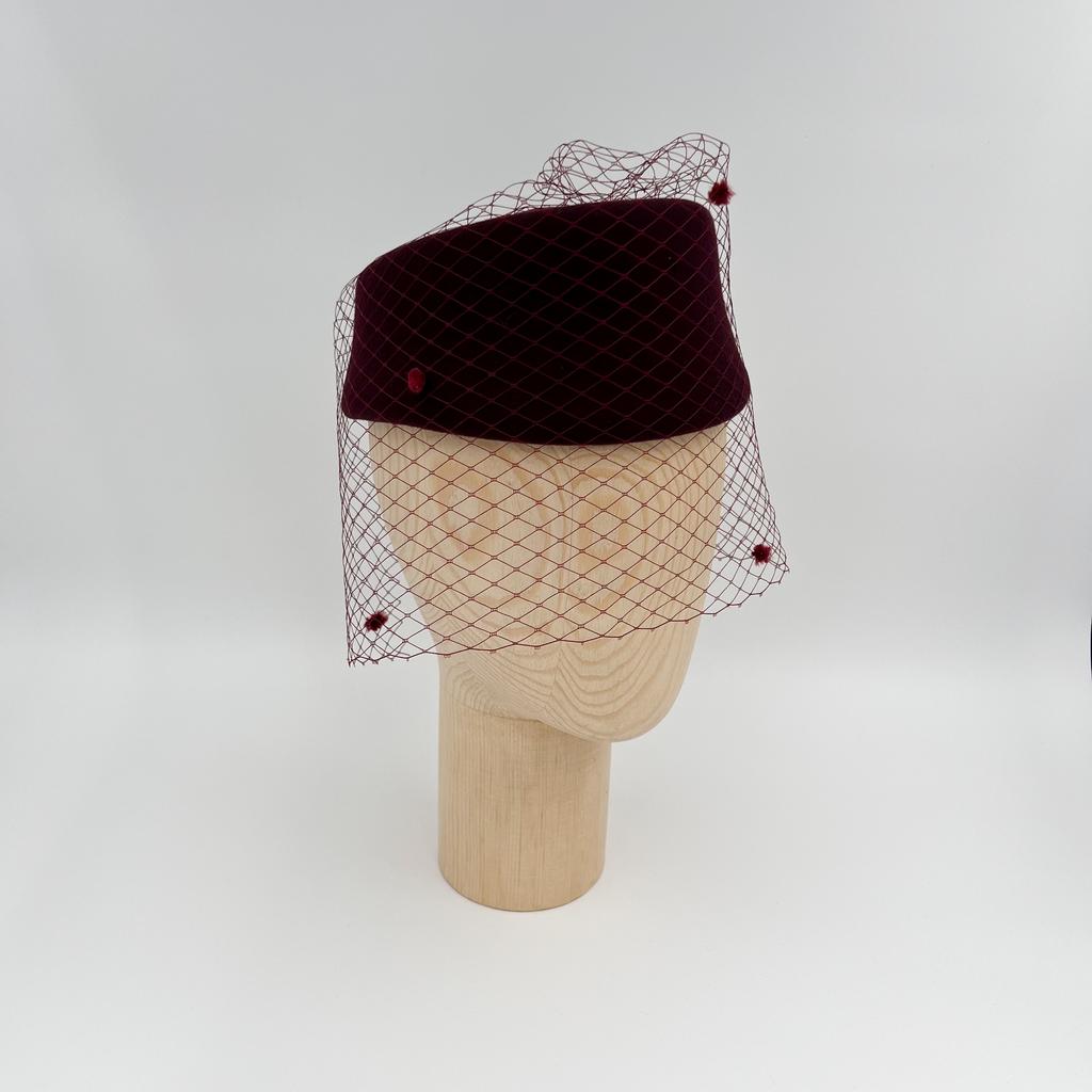 Шляпа-таблетка «ВОГ»-«VOGUE» из фетра с вуалью/винный