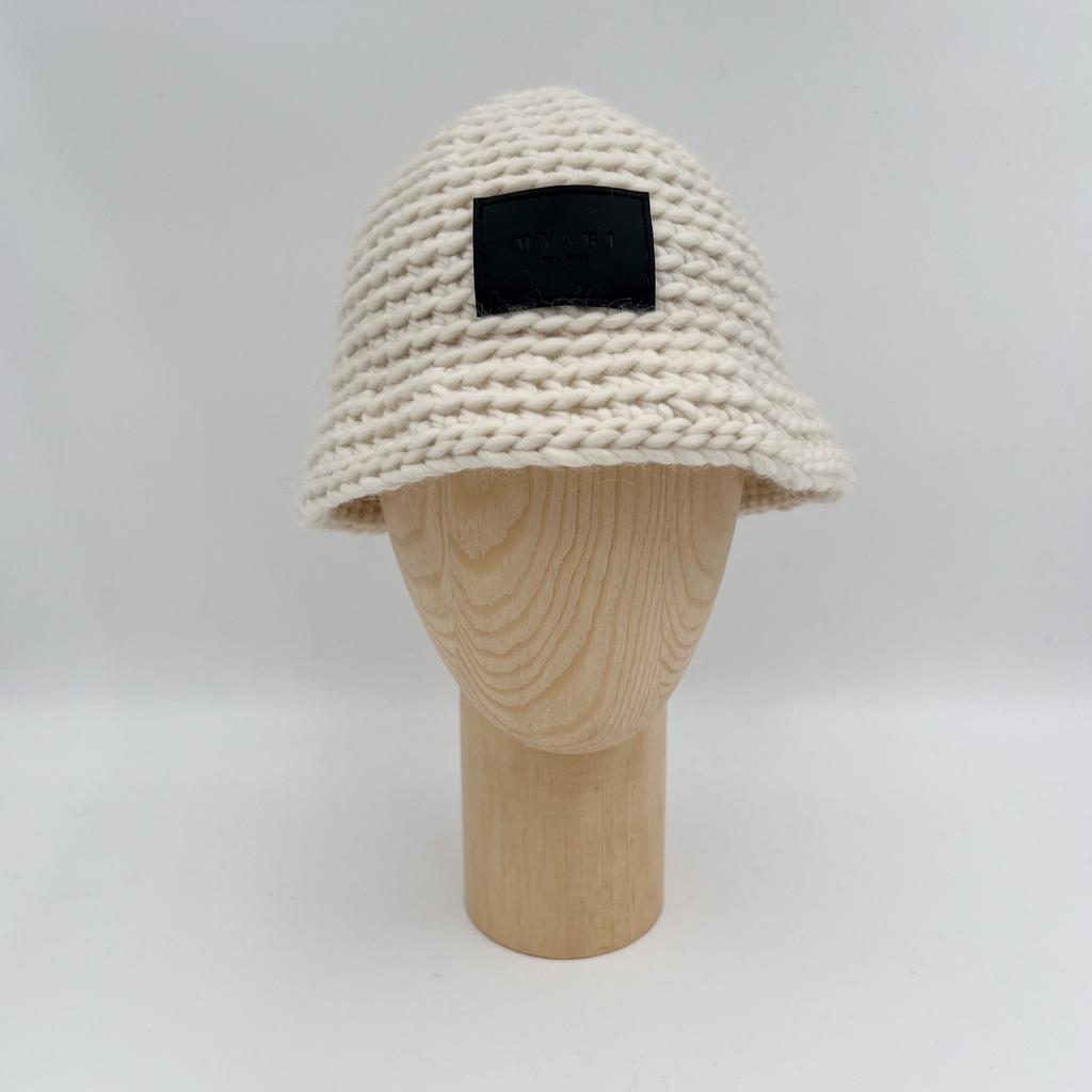 Панама ручной работы из перуанской шерсти/молочный